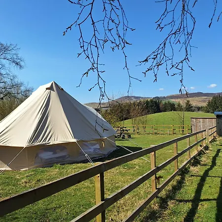 Glenshee Glamping Hotel Exterior photo